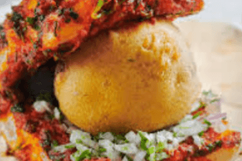 Masala Butter Vada Pav